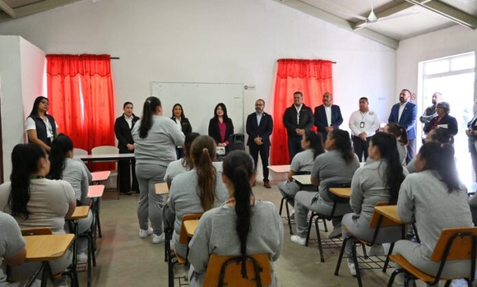Capacita Secretaría de Economía a mujeres del Centro Penitenciario de Ensenada para&nbsp;emprender