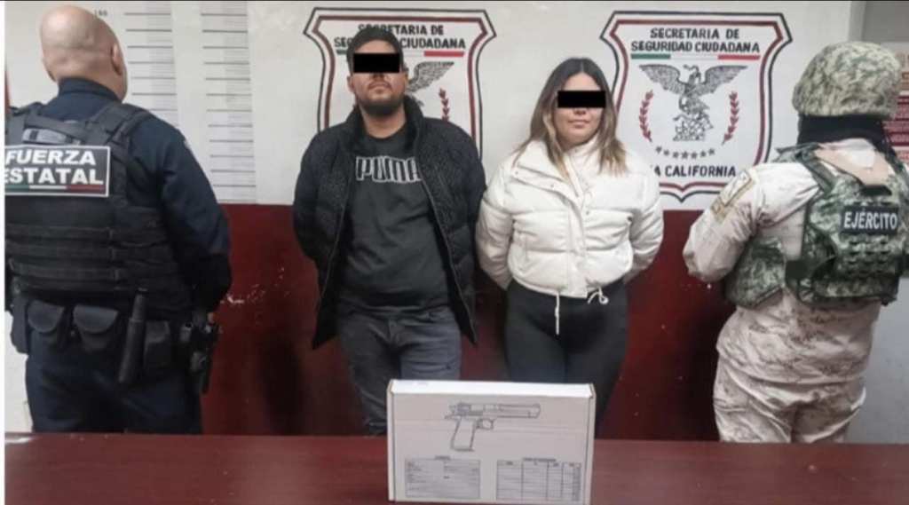 DETIENEN FESC Y DEFENSA A HOMBRE Y MUJER EN POSESIÓN DE UN ARMA DE FUEGO EN&nbsp;MEXICALI