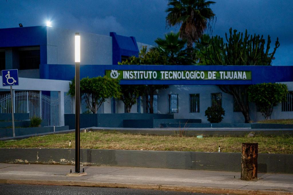 Inaugura Ismael Burgueño Sendero Seguro en el Instituto Tecnológico de Tijuana en Otay&nbsp;Centenario