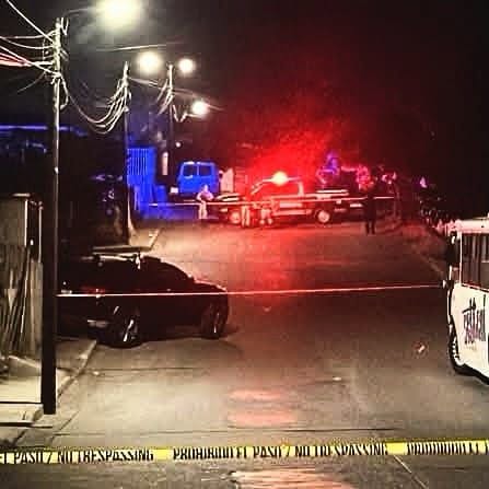 Atacan a balazos a vehículo tipo Cherokee en Lázaro Cárdenas; una persona fallecida y dos&nbsp;heridas